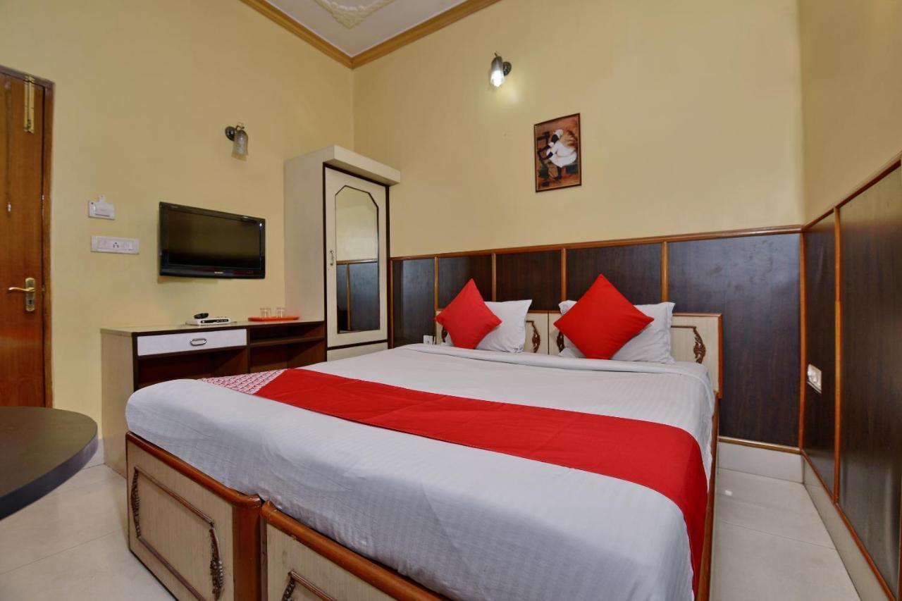 Oyo 3436 Shree Utsav Palace Guest House Calcutta Exterior foto